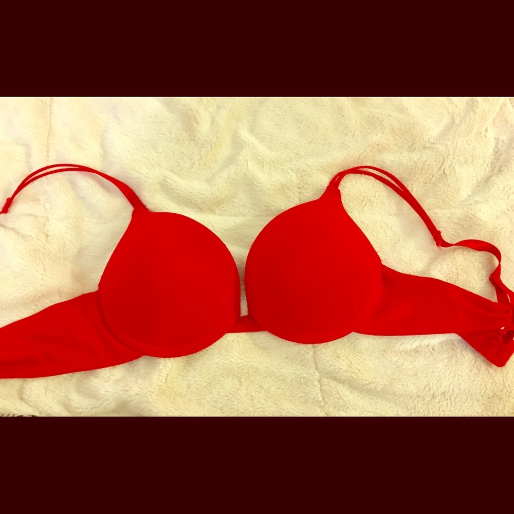 Padded bright red bra 34 B